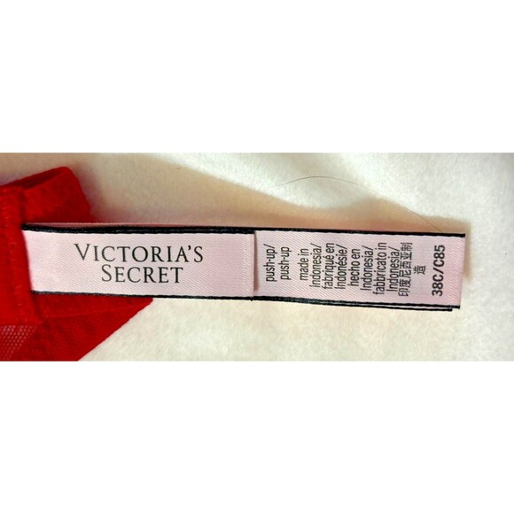 Victoria's Secret red plaid w/sparkly gold accent push up bra size 38C pre-loved - Picture 9 of 9